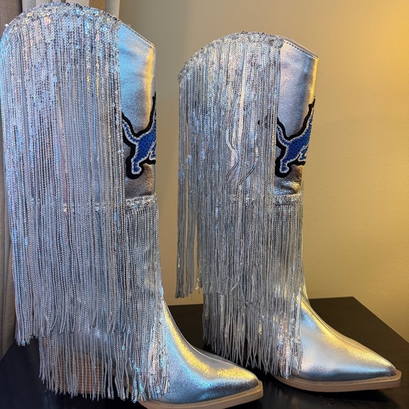Detroit Lions Women’s Fringe Cowboy boots- size 6 - Picture 2 of 6